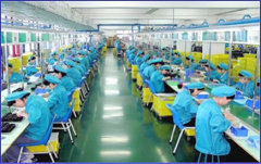 小時工，短期工，實習生待遇，20-25/小時，保底工時260個小時，每月有260-300個小時，包吃住